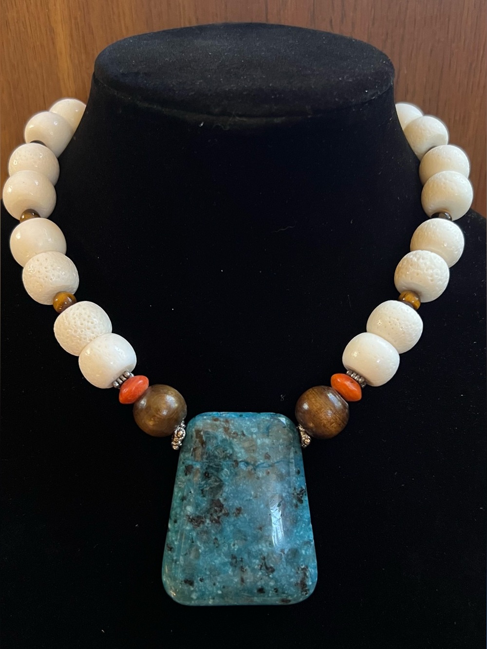 Kiwi Jasper White Sponge Coral Statement Necklace Boho Chic Chunky Choker 16.5”